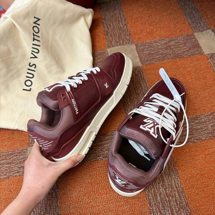 LV TRAINER SNEAKER LVT-000626
