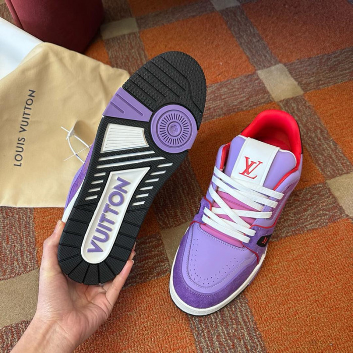 LV TRAINER SNEAKER LVT-000617