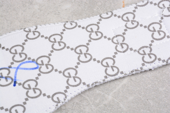 G*u*i* trainer sneaker 80