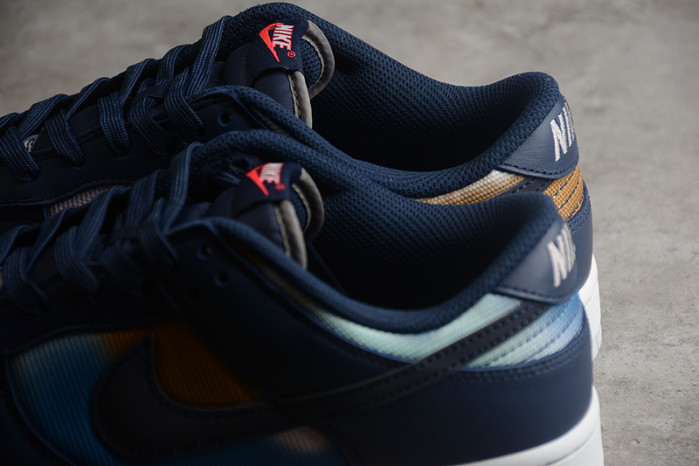 Nike Dunk Low Retro PRM DM0108-400