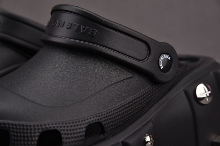 Cr*0*s x ba*len*cia*ga hardCr*0*s sandal 