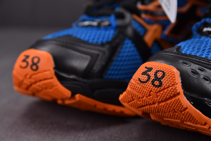 RUNNER SNEAKER RS032