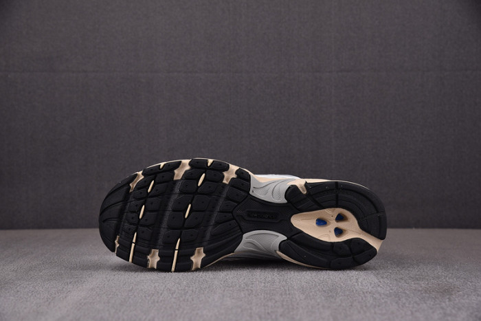 NEW BALANCE SNEAKER NB102