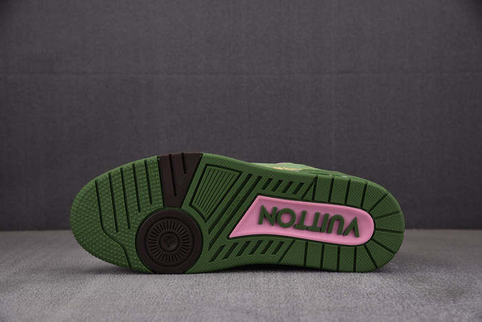 LV SNEAKER LV-000535