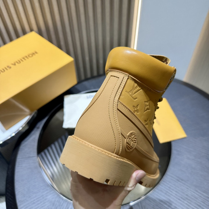 LV BOOTS L000036