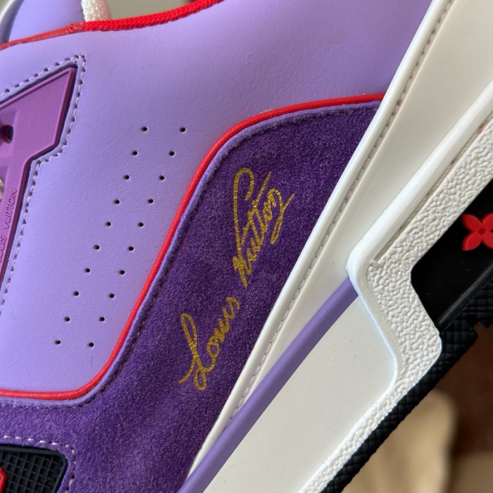 LV TRAINER SNEAKER LVT-000617