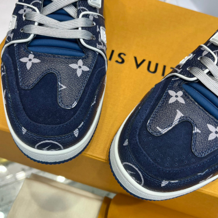 LV SNEAKER LV-000347
