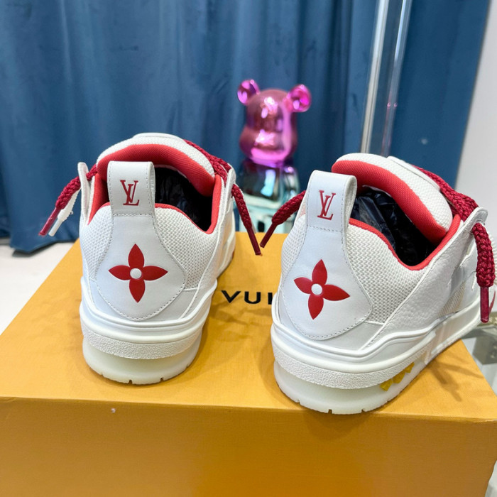 LV SNEAKER LV-000432
