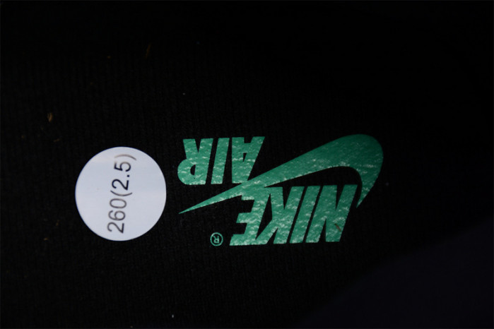 Air Jordan 1 Retro High OG “Green Glow” DZ5485-130