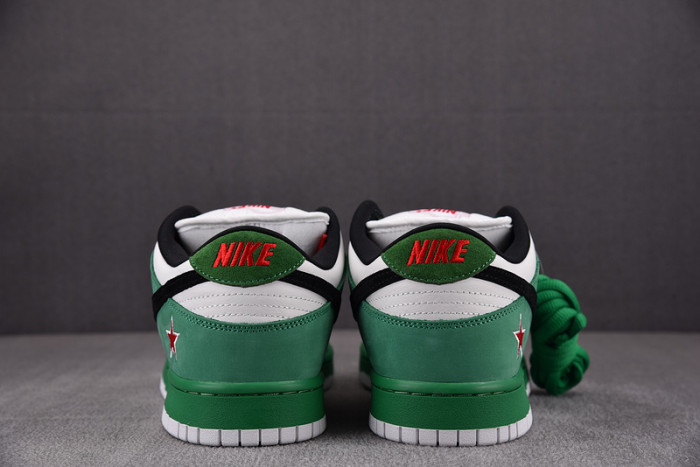 Nike dunk low sb heineken 304292-302