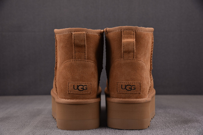 UGG Classic Mini Platform Boot