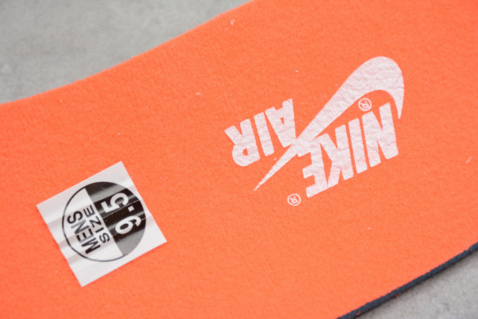 Air Jordan 1 Neutral Grey Hyper Crimson 555088-018