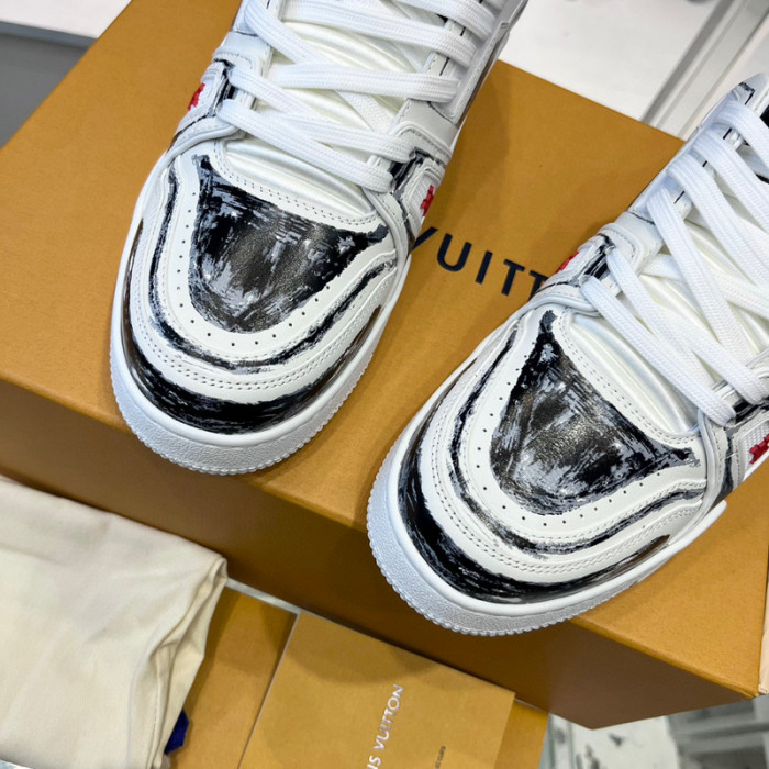 LV SNEAKER LV-000409