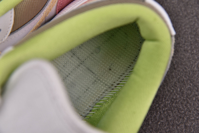 Jordan 1 Low Pastel Grind Vivid Green (GS) DJ0341-100