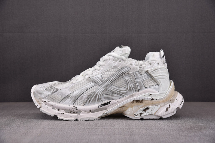 RUNNER SNEAKER RS047