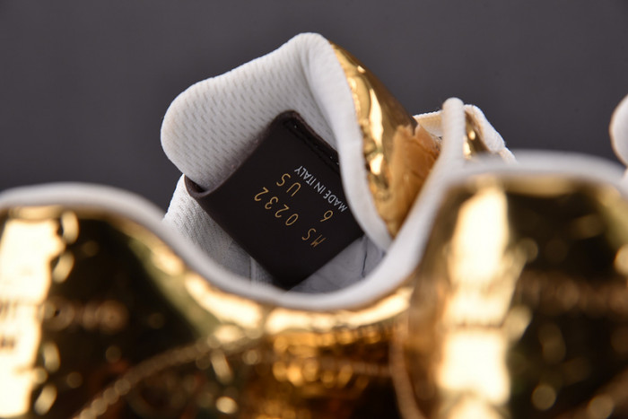 l**is V*t*n x nike air force la11