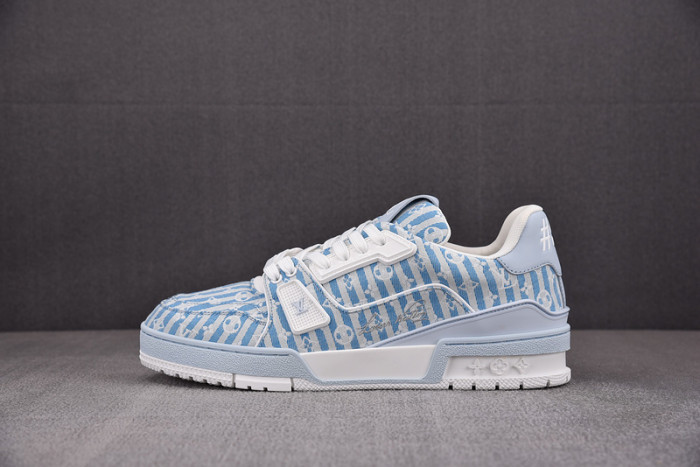 LV SNEAKER LV-000111