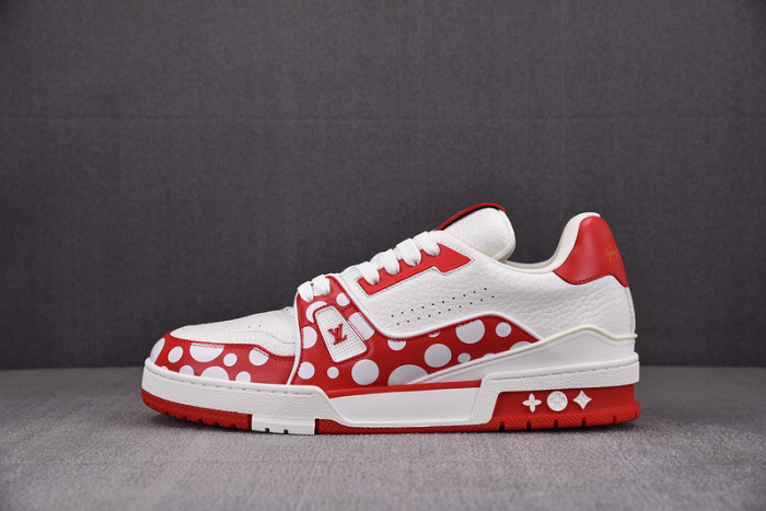 LV SNEAKER LV-000139