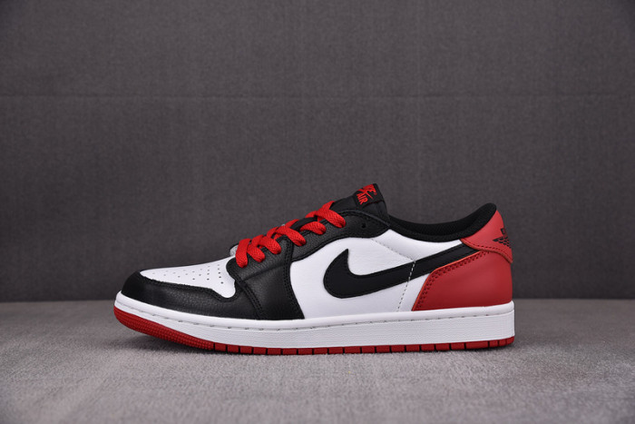 Jordan 1 Retro Low OG Black Toe (2023) CZ0790-106