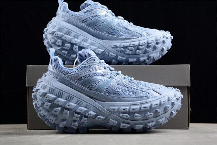 DEFENDER SNEAKER DS027