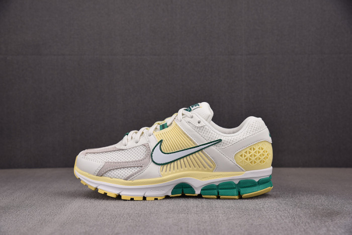 Nike Air Zoom Vomero 5 ''The Masters Back 9 Collection'' FN8361-100