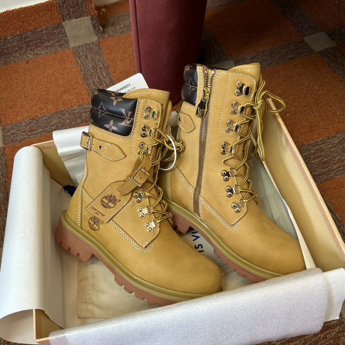 LV BOOTS L000023