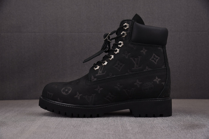 LV BOOTS L000044