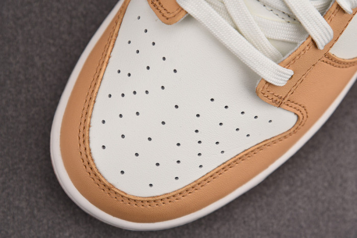 NIKE DUNK LOW “HARVEST MOON‘DD1503-114