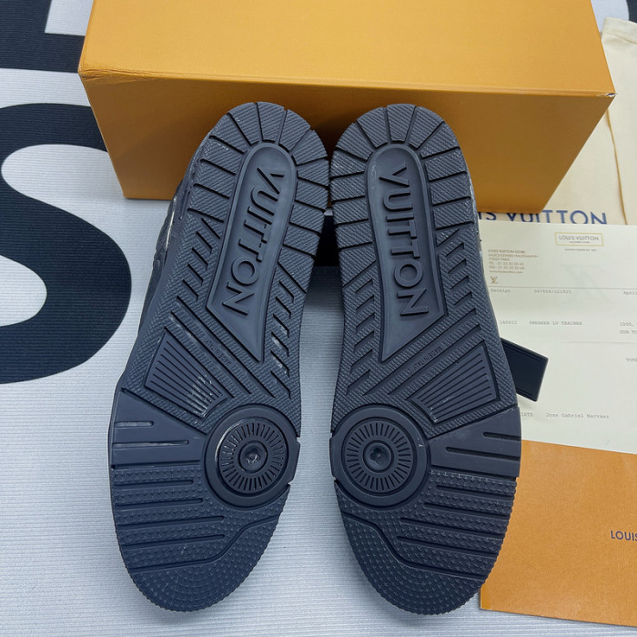 l**is V*t*n trainer sneaker lv-000040