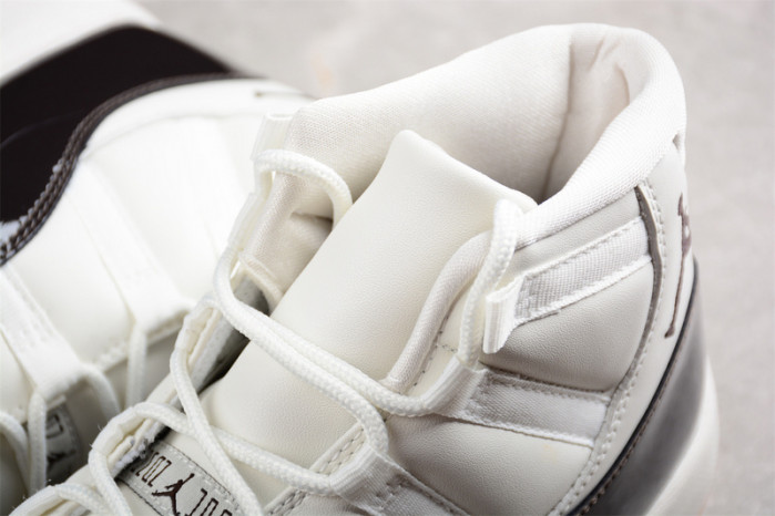 Air Jordan 11 WMNS “Neapolitan” AR0715-101