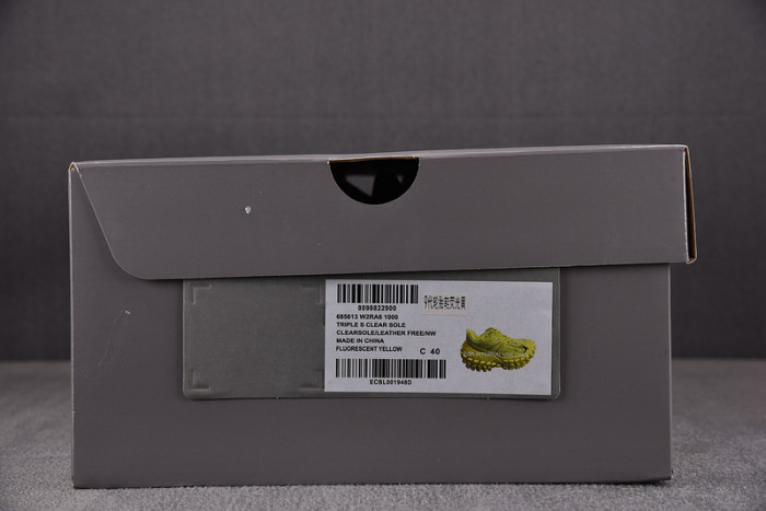 DEFENDER SNEAKER DS012