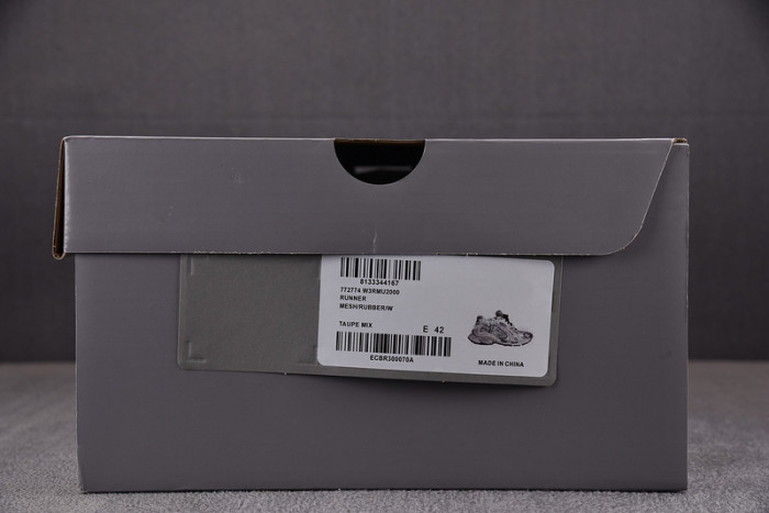 RUNNER SNEAKER RS065