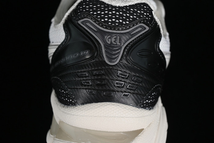 As*ic*s unaffected x gel-kayano 14 1201a922-100