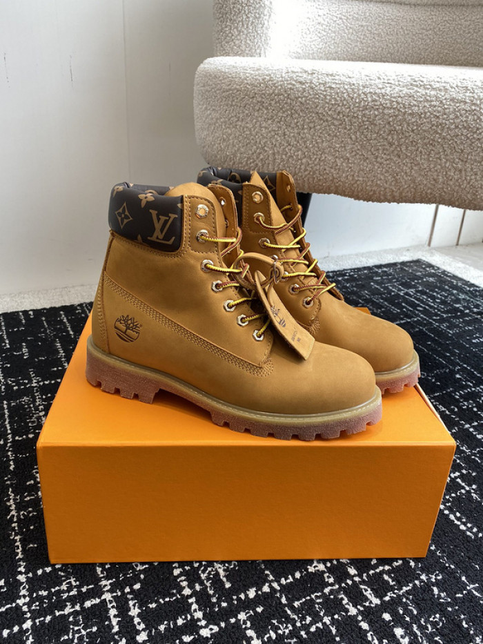 LV BOOTS L000013