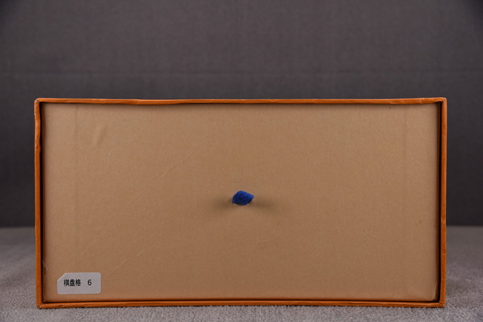 LV TRAINER SNEAKER LV-000588