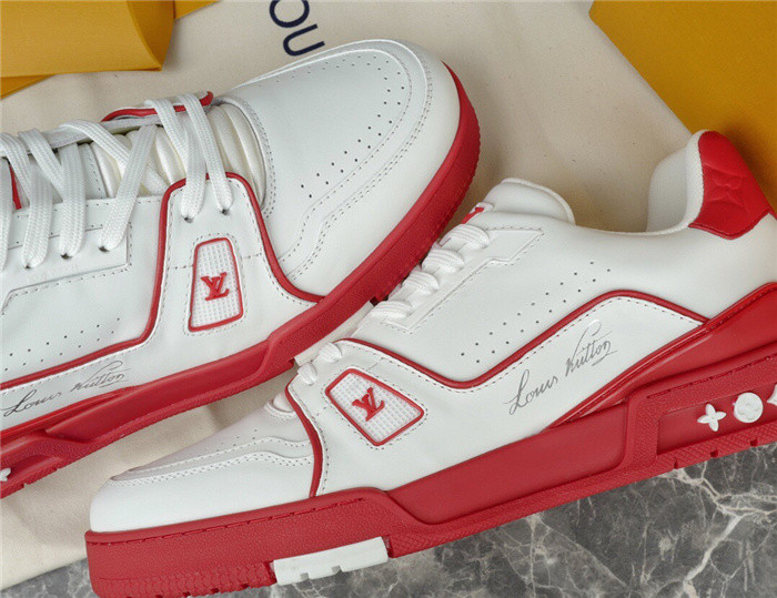 LV SNEAKER LV-000295