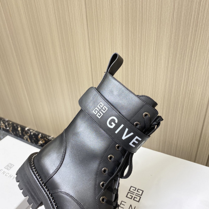GIVENCHY BOOST GB 000009