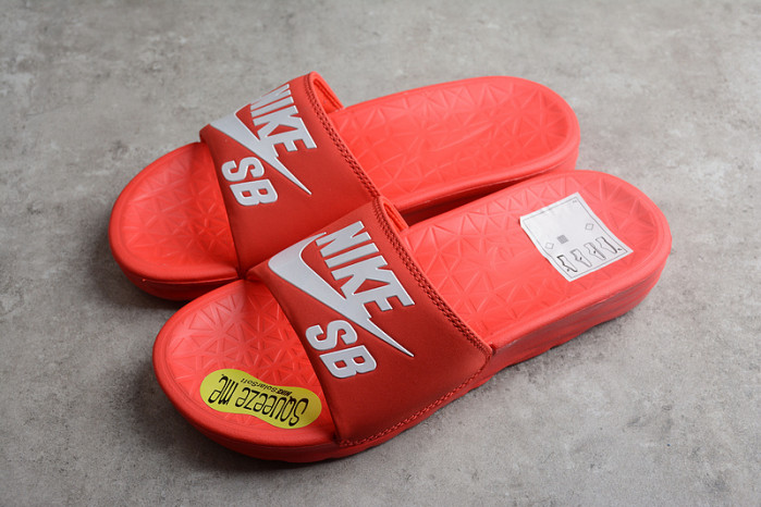 Nike SB Benassi Solarsoft