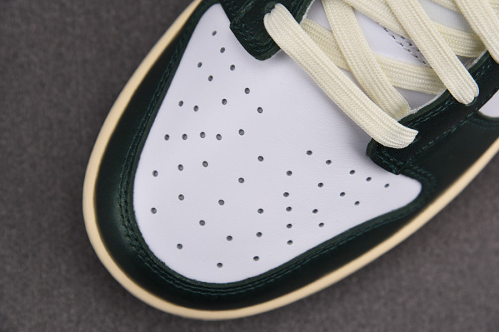 Nike Dunk Low "Vintage Green" DQ8580-100