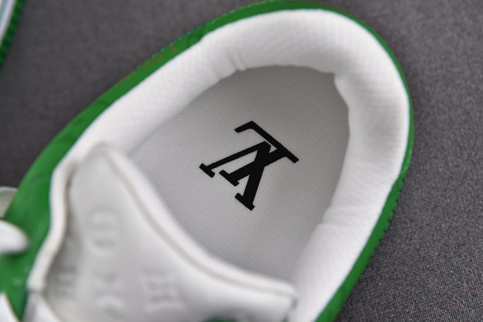 l**is V*t*n x nike air force la01