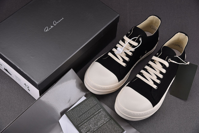 Rick Owen RO000300