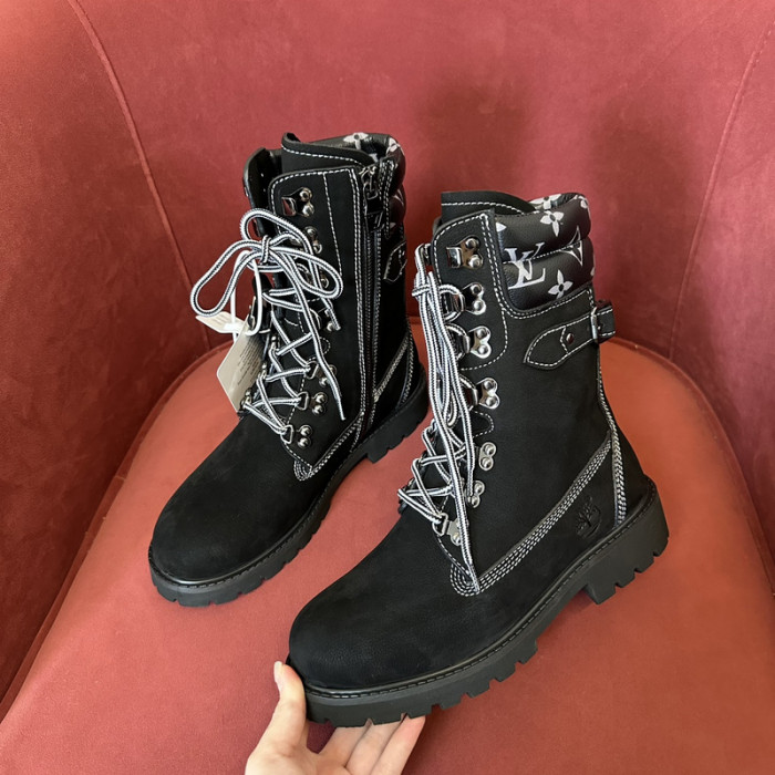 LV BOOTS L000039