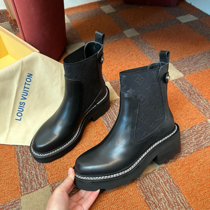 LV BOOTS L000050