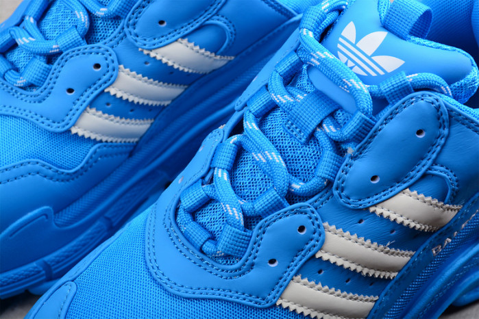 TRIPLES TRAINER SNEAKERS 2000064