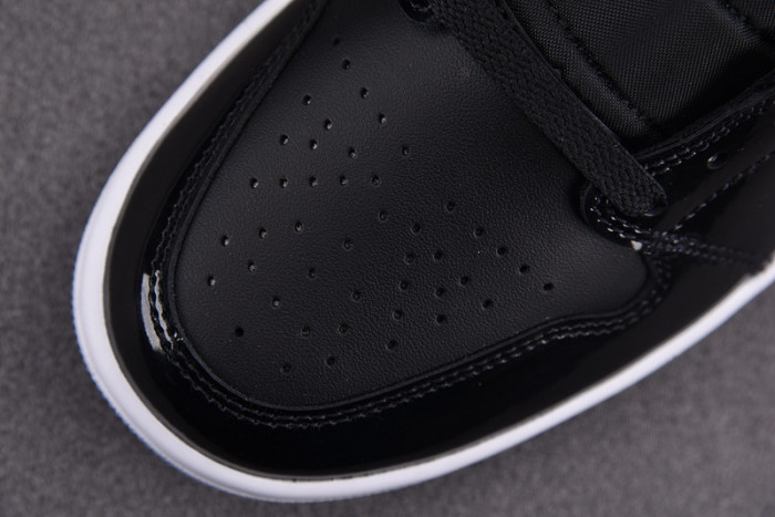 Jordan 1 Mid SE Space Jam DV1308-004