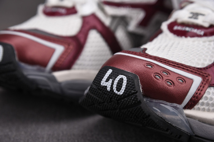 RUNNER SNEAKER RS038