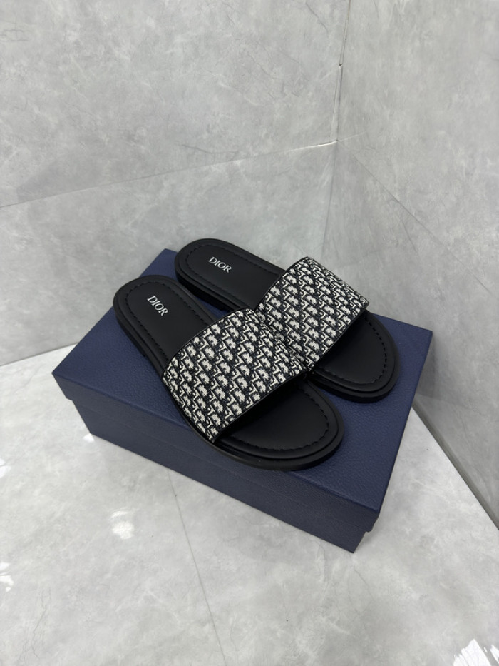 DIO*R SANDALS H00037