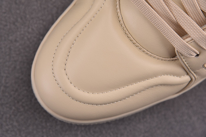 LV SNEAKER LV-000091