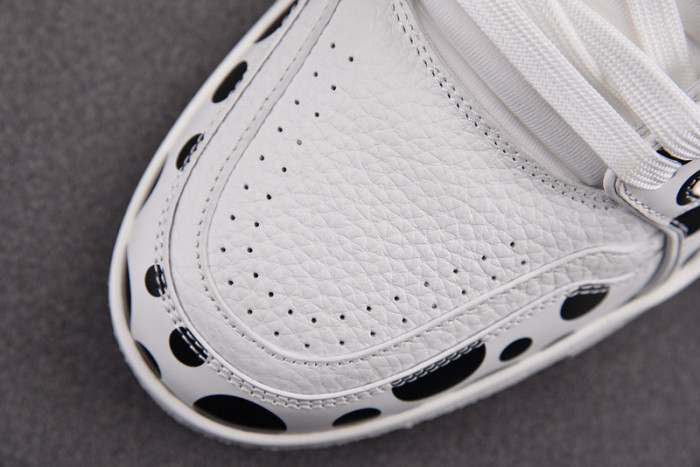 LV SNEAKER LV-000141