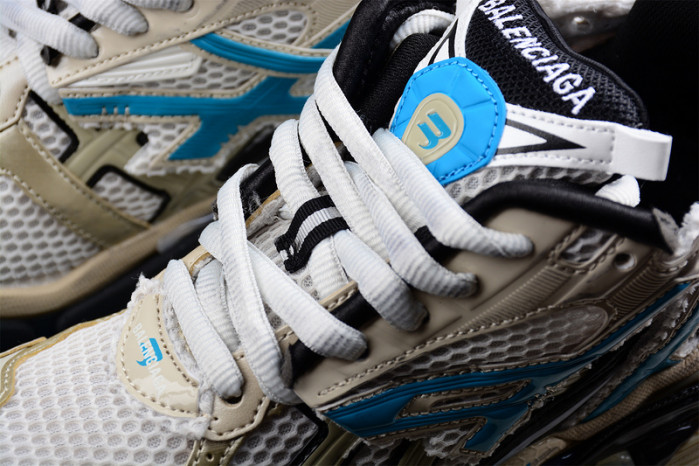 RUNNER SNEAKER RS072